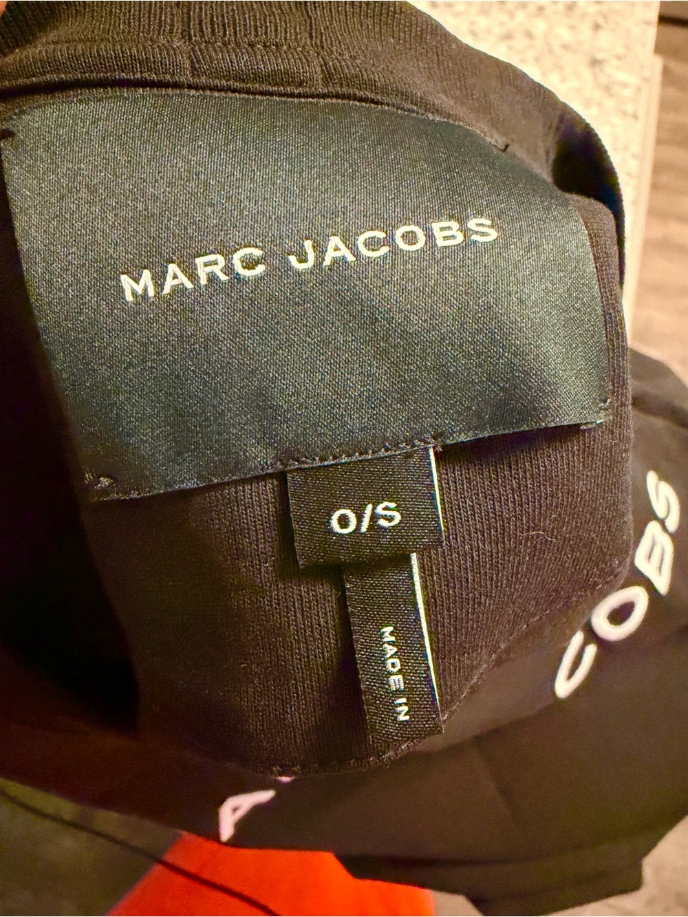 Marc Jacobs Oversized Black T-Shirt with White Logo - Picture 6 of 6